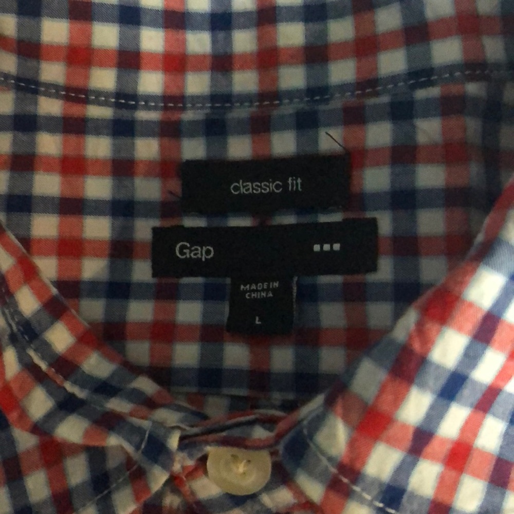 Gap Red, White & Blue Checkered Button-up Shirt - Picture 2 of 3